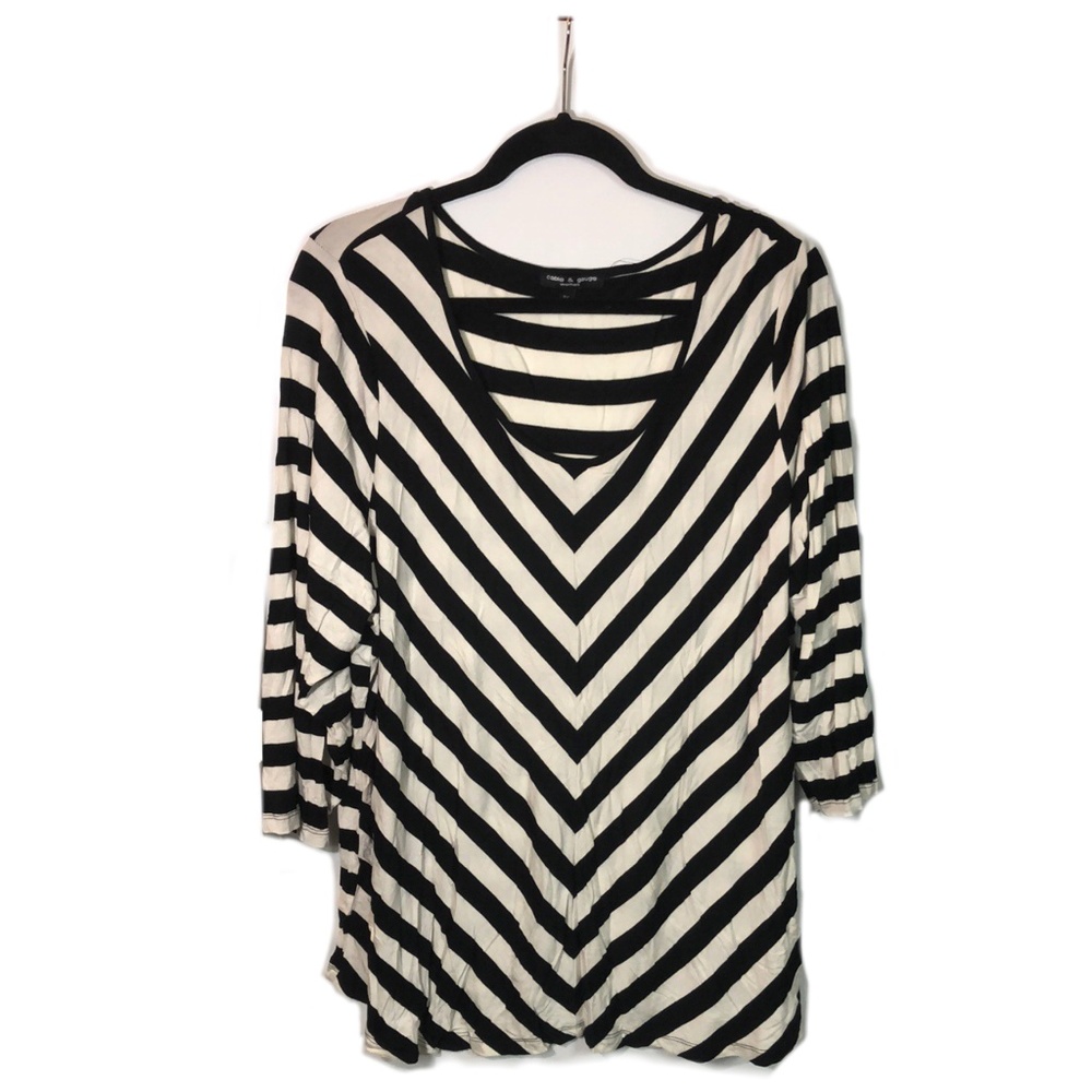 Cable &  gauge black and white 3x long sleeve